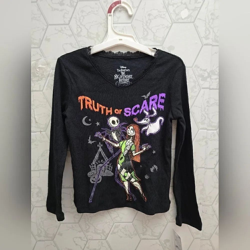Girls' Sz M8 Nightmare Before Christmas Truth or Scare Long Sleeve Halloween Top